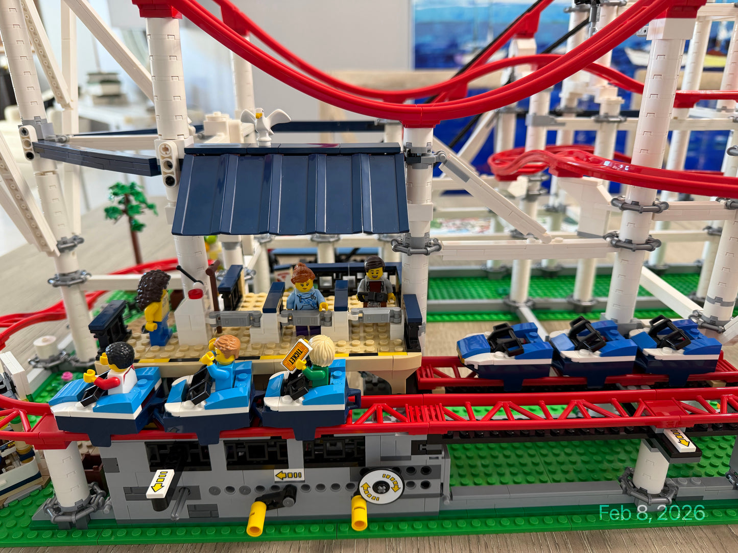 LEGO Creator Expert Roller Coaster #10261